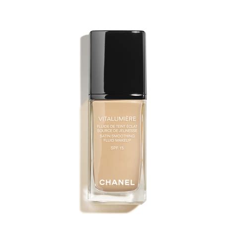 chanel vitalumière satin fluid makeup